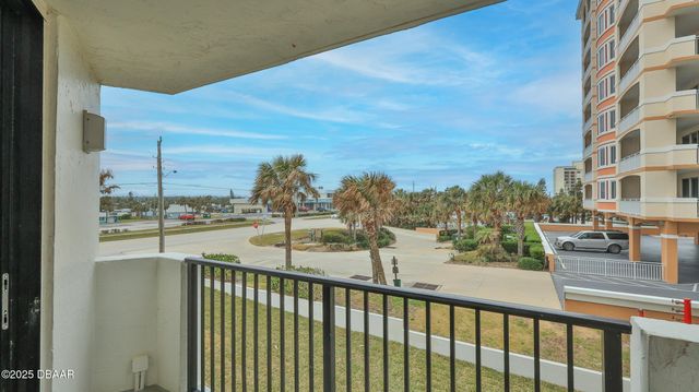 1415 Ocean Shore Blvd Apt 211, Ormond Beach, FL 32176