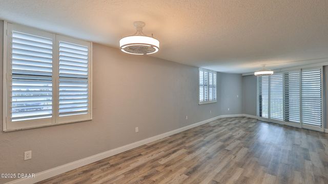 1415 Ocean Shore Blvd Apt 211, Ormond Beach, FL 32176