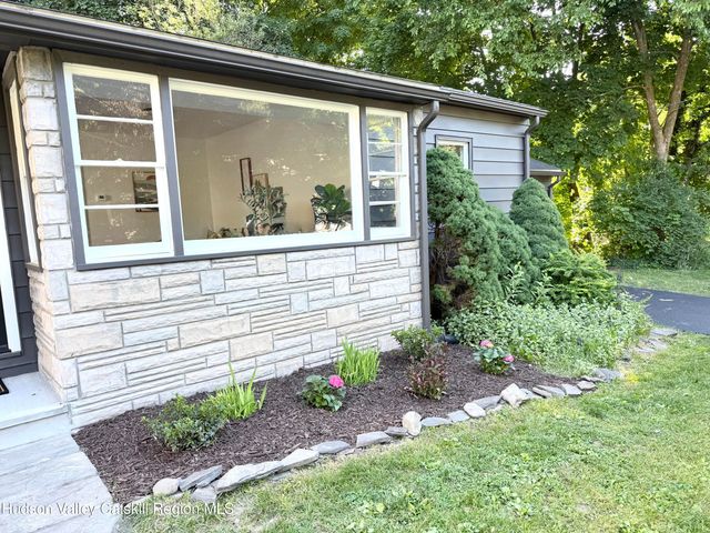 52 Marys Avenue, Kingston, NY 12401