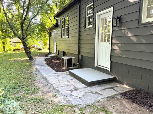 52 Marys Avenue, Kingston, NY 12401