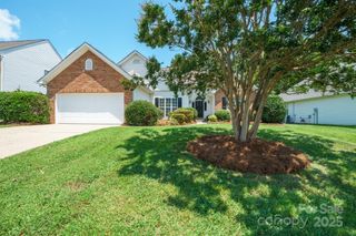 136 Samdusky Lane, Mooresville, NC 28117