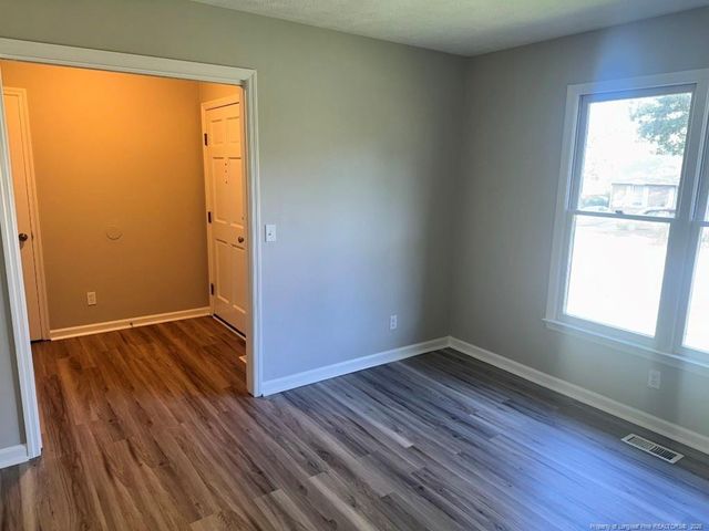7495 Elkhorn Drive, Fayetteville, NC 28314