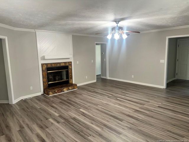 7495 Elkhorn Drive, Fayetteville, NC 28314