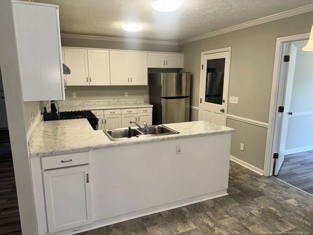 7495 Elkhorn Drive, Fayetteville, NC 28314