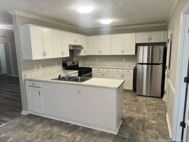 7495 Elkhorn Drive, Fayetteville, NC 28314