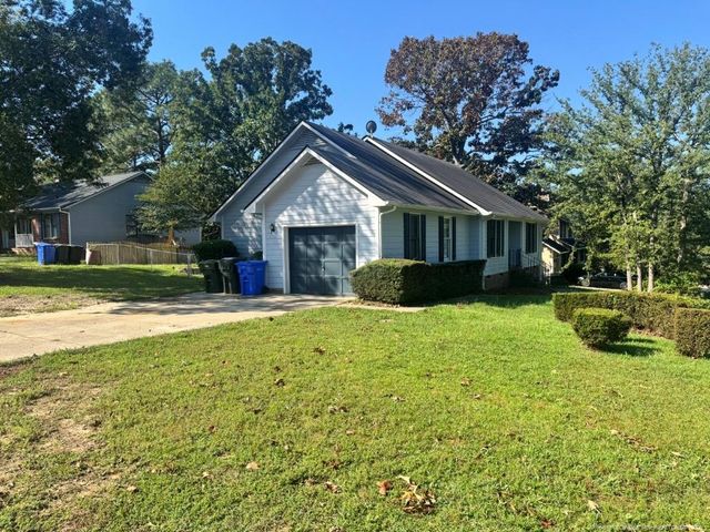 7495 Elkhorn Drive, Fayetteville, NC 28314