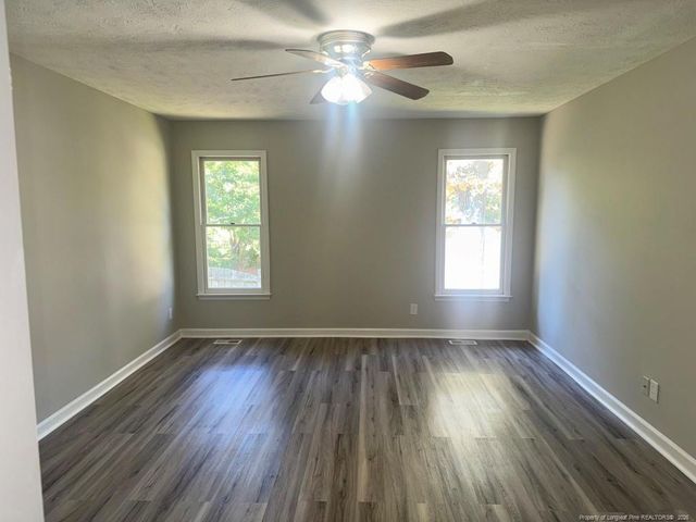 7495 Elkhorn Drive, Fayetteville, NC 28314
