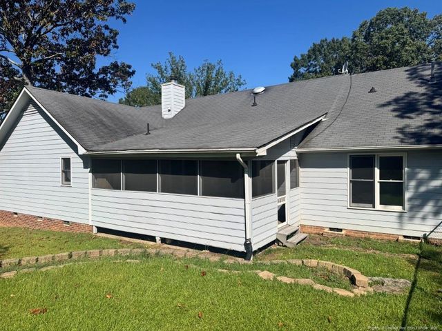 7495 Elkhorn Drive, Fayetteville, NC 28314
