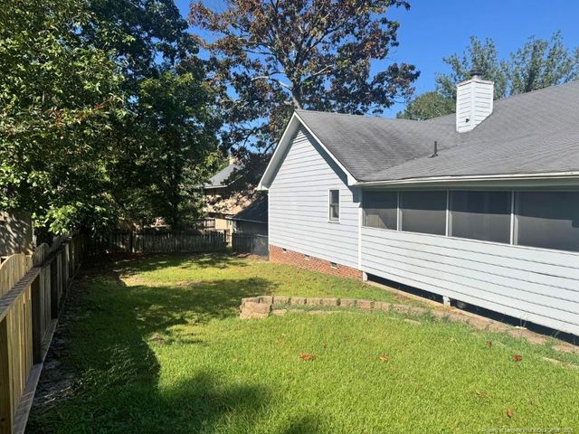 7495 Elkhorn Drive, Fayetteville, NC 28314