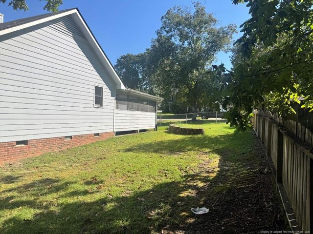 7495 Elkhorn Drive, Fayetteville, NC 28314