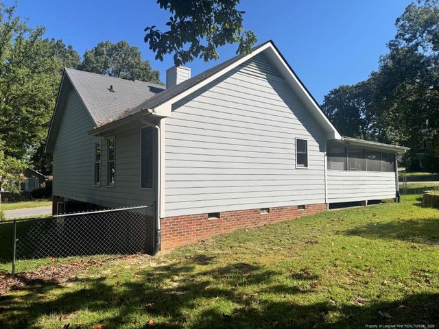 7495 Elkhorn Drive, Fayetteville, NC 28314
