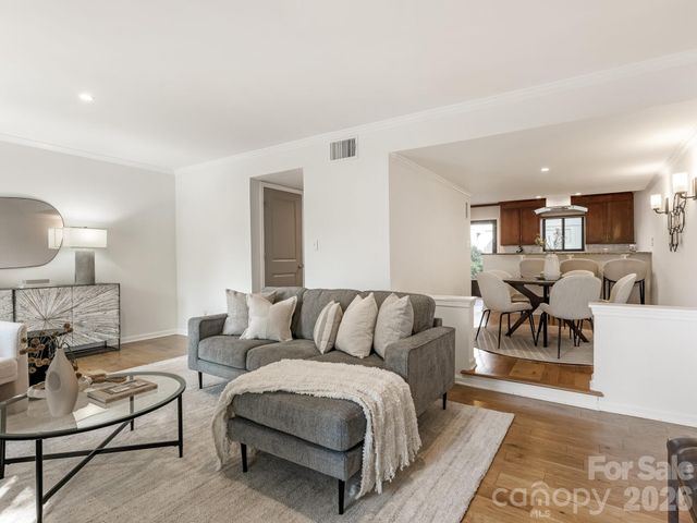 3760 Winding Creek Lane, Charlotte, NC 28226