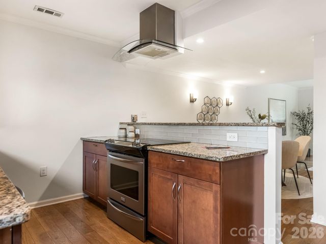 3760 Winding Creek Lane, Charlotte, NC 28226