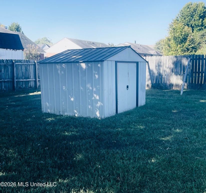 110 Country Meadows Drive, Senatobia, MS 38668 — photo 3