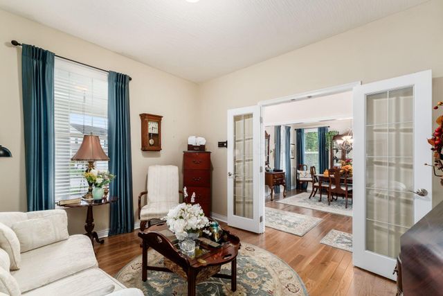 218 Blue Jacket Circle, Pickerington, OH 43147