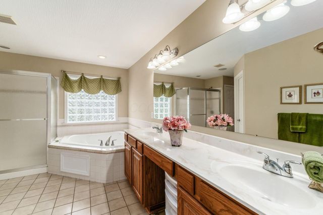 218 Blue Jacket Circle, Pickerington, OH 43147