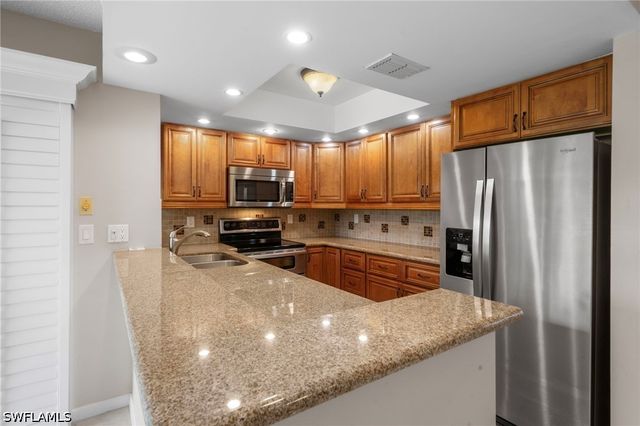 14790 Eagle Ridge DR 101, Fort Myers, FL 33912