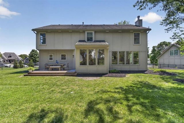 15230 Fontana Street, Leawood, KS 66224