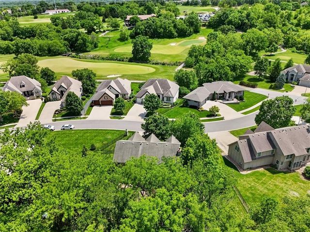 15230 Fontana Street, Leawood, KS 66224