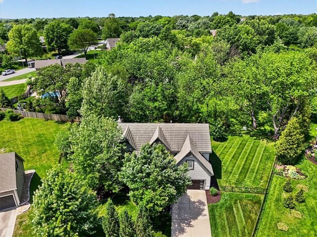 15230 Fontana Street, Leawood, KS 66224