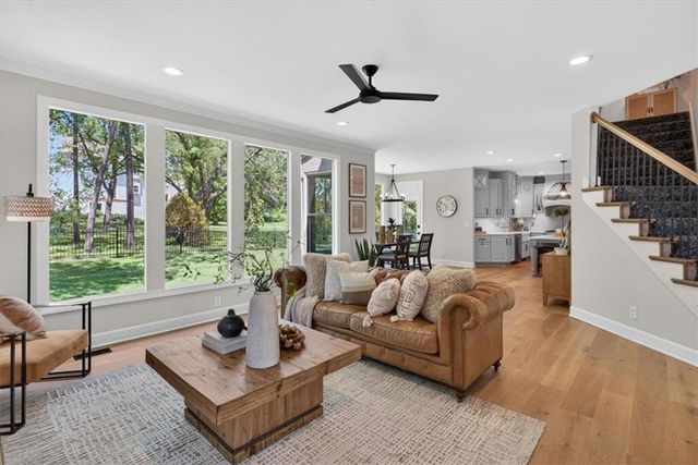 15230 Fontana Street, Leawood, KS 66224