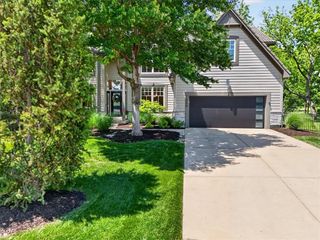 15230 Fontana Street, Leawood, KS 66224