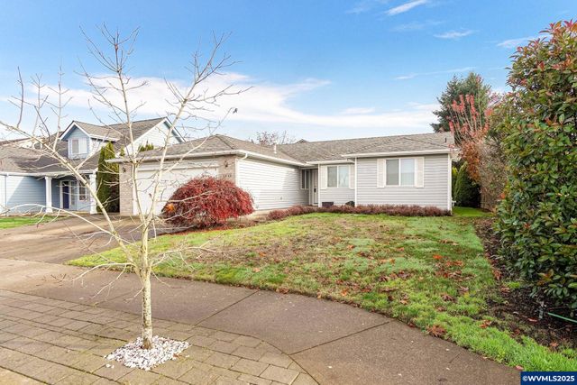 4810 Bonanza Dr NE, Salem, OR 97305