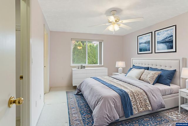 4810 Bonanza Dr NE, Salem, OR 97305