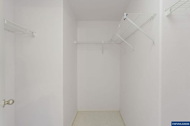 4810 Bonanza Dr NE, Salem, OR 97305