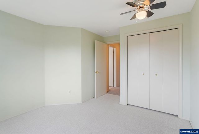 4810 Bonanza Dr NE, Salem, OR 97305