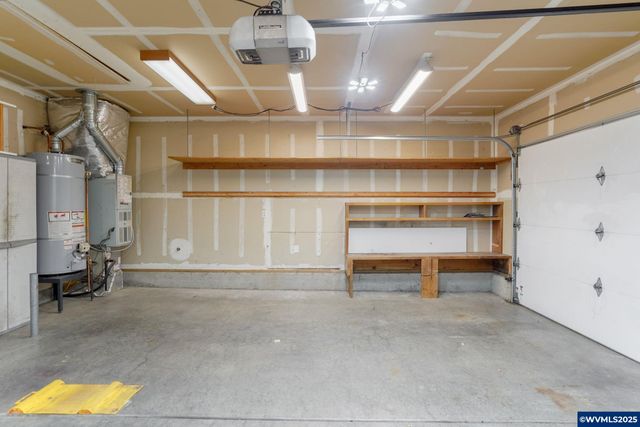 4810 Bonanza Dr NE, Salem, OR 97305