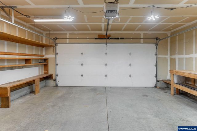 4810 Bonanza Dr NE, Salem, OR 97305