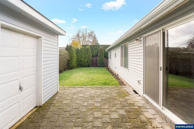 4810 Bonanza Dr NE, Salem, OR 97305