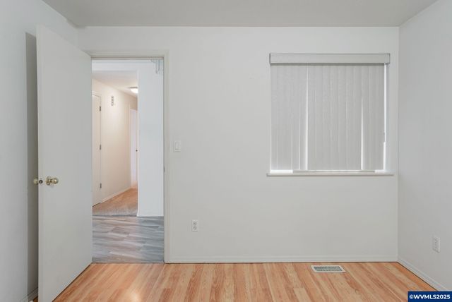 4810 Bonanza Dr NE, Salem, OR 97305