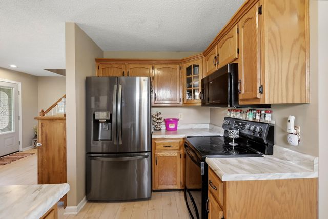 110 SADDLE BROOK Circle, Berea, KY 40403