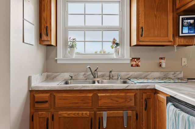 110 SADDLE BROOK Circle, Berea, KY 40403