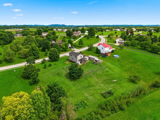 110 SADDLE BROOK Circle, Berea, KY 40403