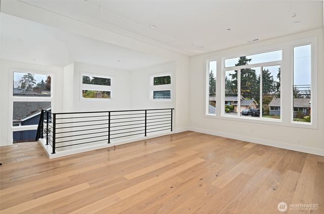 17526 Fremont Avenue N, Shoreline, WA 98133