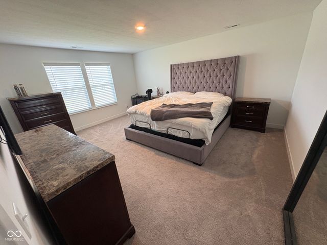 15729 Winnower Drive, Noblesville, IN 46060