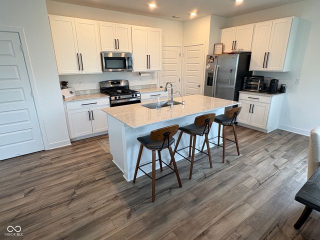 15729 Winnower Drive, Noblesville, IN 46060