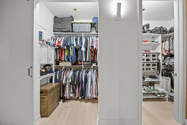 223 W LAKE Street 3N, Chicago, IL 60606