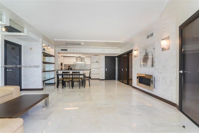 17201 Collins Ave+den 1403 1403, Sunny Isles Beach, FL 33160