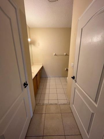11957 Sturbridge Lane, Wellington, FL 33414