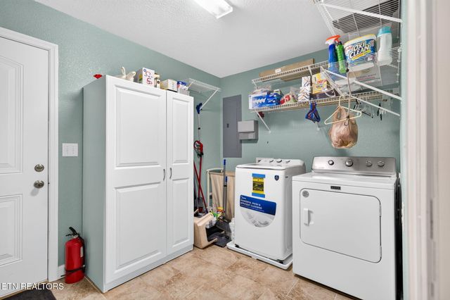 1007 Parkstown Ext, Wilder, TN 38589