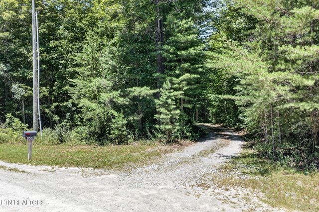 1007 Parkstown Ext, Wilder, TN 38589