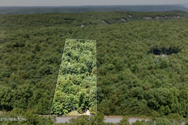 1007 Parkstown Ext, Wilder, TN 38589