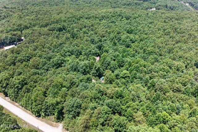 1007 Parkstown Ext, Wilder, TN 38589