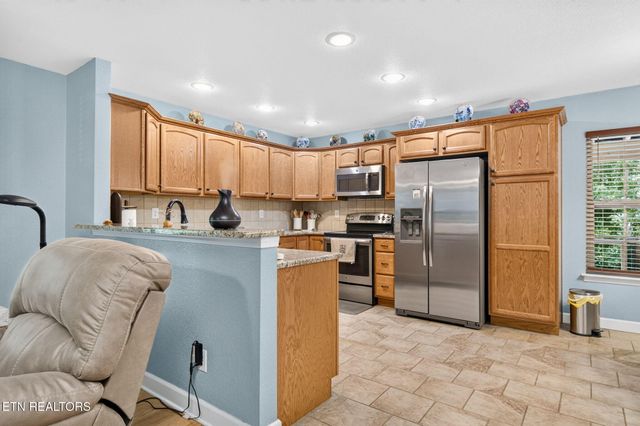 1007 Parkstown Ext, Wilder, TN 38589