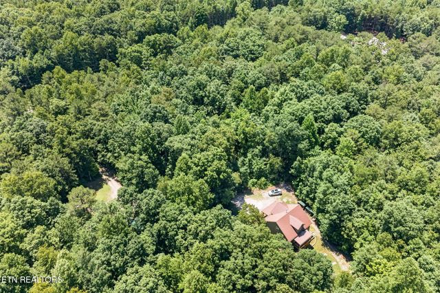 1007 Parkstown Ext, Wilder, TN 38589