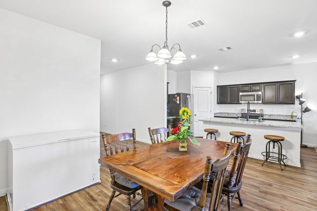 19105 Mike Mansfield RD, Manor, TX 78653